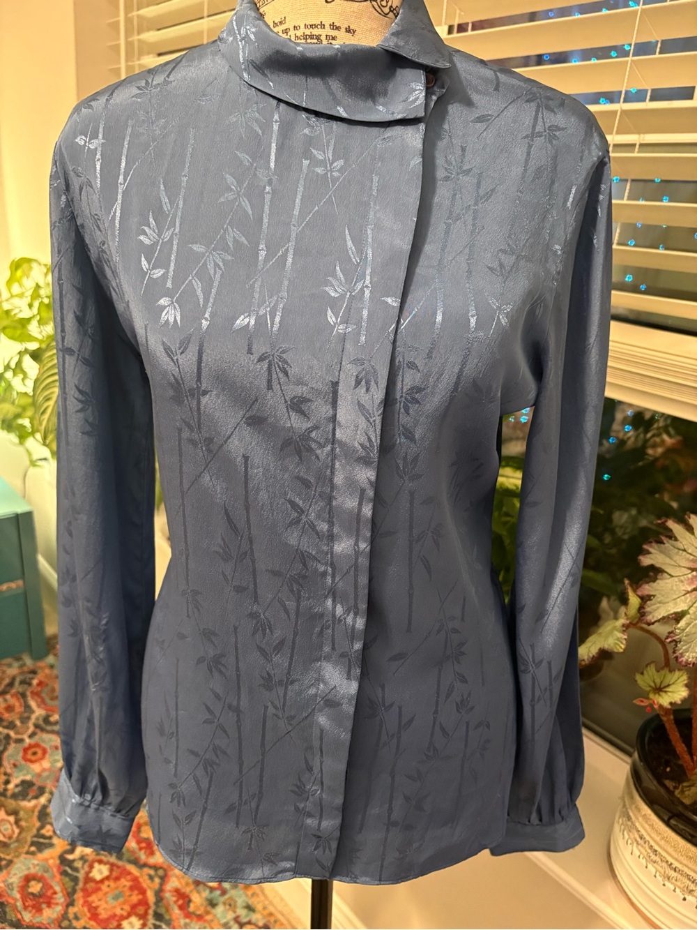 Stuart Lang Women's Slate Blue Long-Sleeve Satin Blouse
